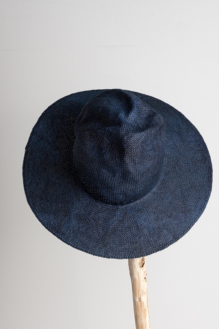 Folded Roccia Carta blu 